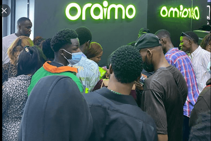 Oriamo Nigeria background